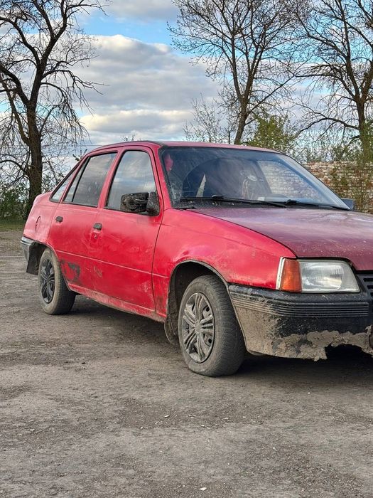 Продам Опель кадет