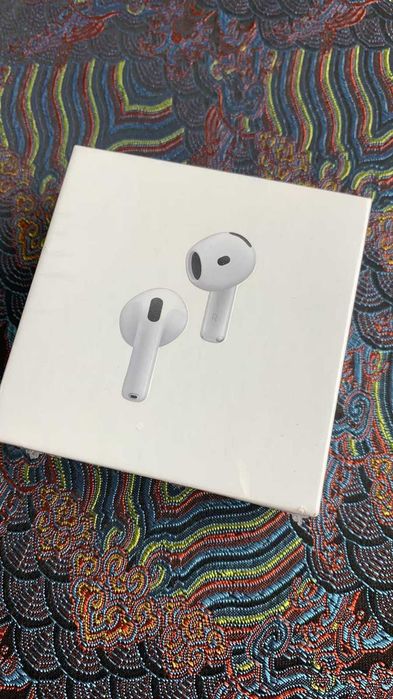 Słuchawki Bezprzewodowe douszne Apple AirPods  4 gen