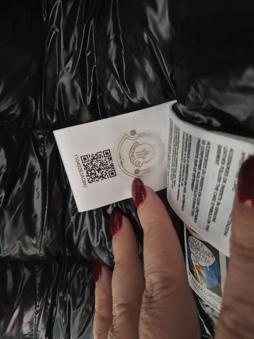 Kurtka puchowa Moncler S/M czerwona