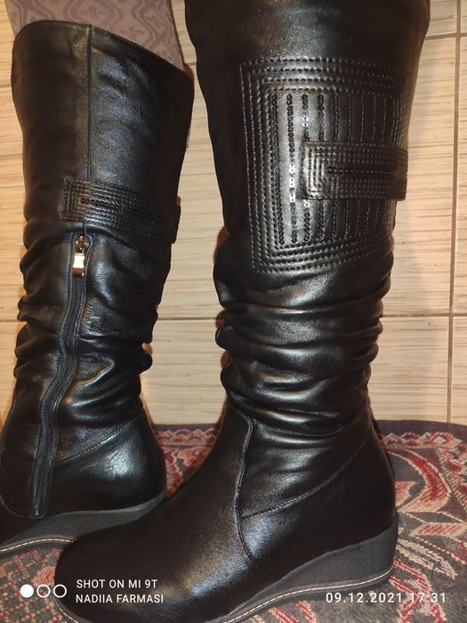 Шкіряні чоботи 38 і 39 розмір