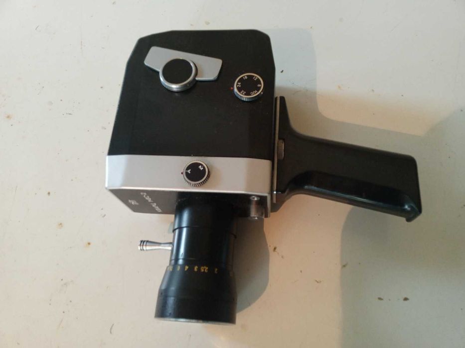 кінокамера КВАРЦ-1*8С-2 в комплекті з проектором "Русь"