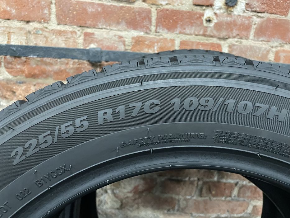 Kumho PorTrans 4S 225/55 R17C