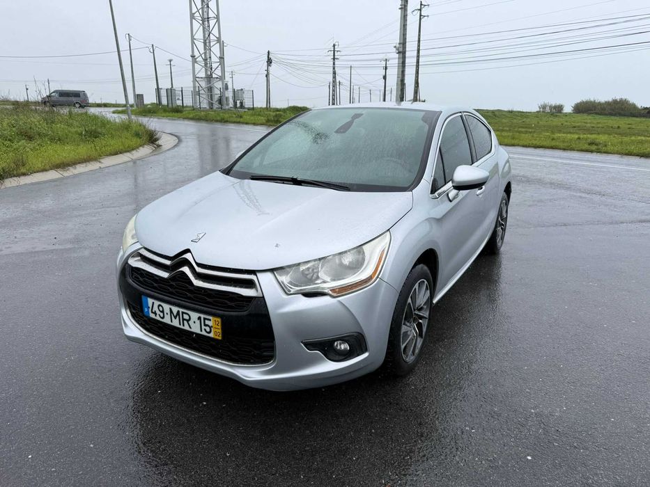 Citroen DS4 eHDI Hibrido Automatico