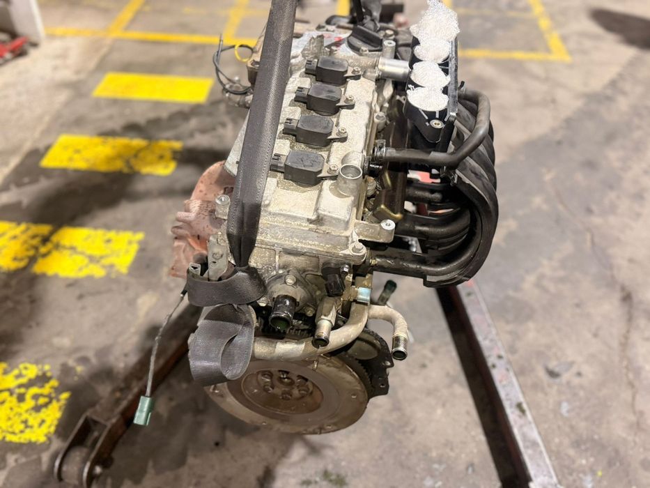 Motor Nissan Micra K12 1.0 (CR10)