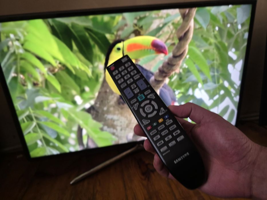 Телевізор Samsung ue46f6320 , Smart , 3d