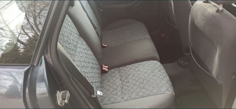 Ford Focus SW 1.4 16v 75cv gasolina