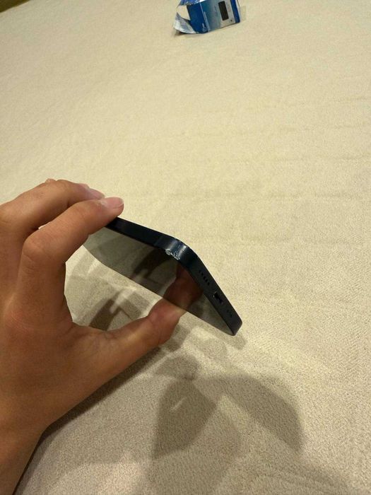 IPhone 13 bom estado