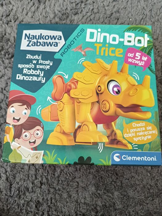 Sprzedam dino-bał clementoni