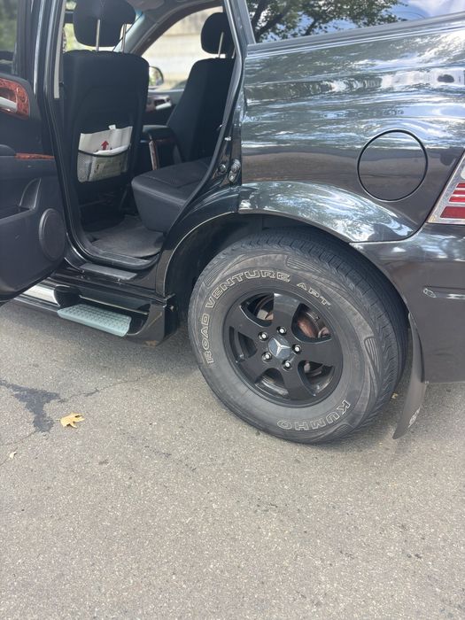 Продаю власний автомобіль