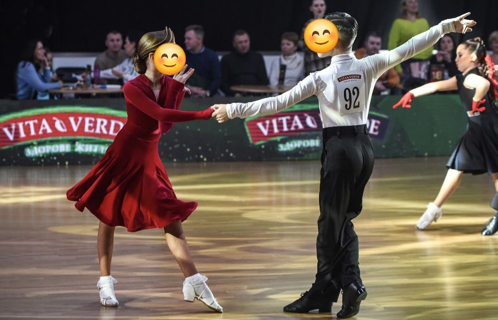 Сукня бейсік пошив Катерини Mazur  128-140 для бально-спортивних танці