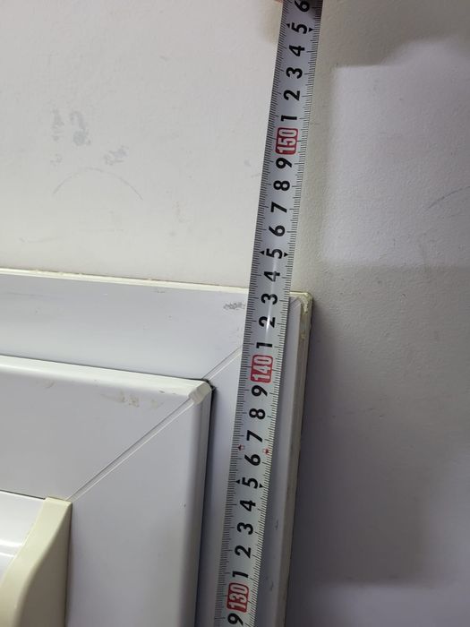 Okno z demontażu 117 x143 cm z parapetem