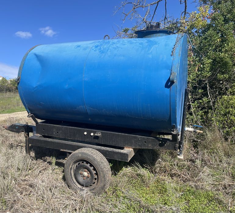 Cisterna Reboque de Agua