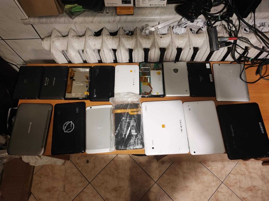 Tablety Uszkodzone duża ilość