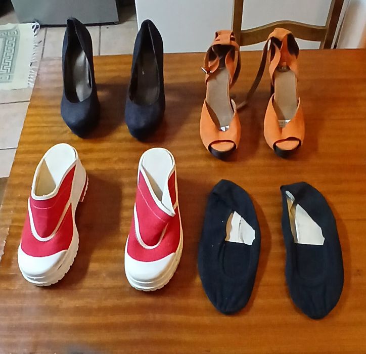 Sapatos salto alto e outros