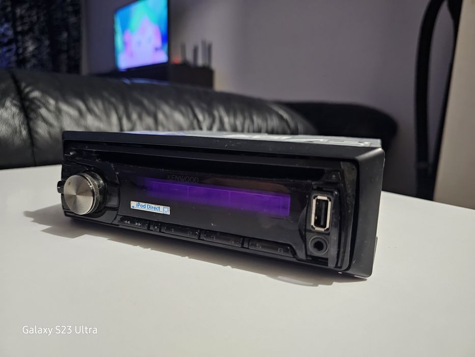 Автомагнитола Kenwood KDC -4054 U