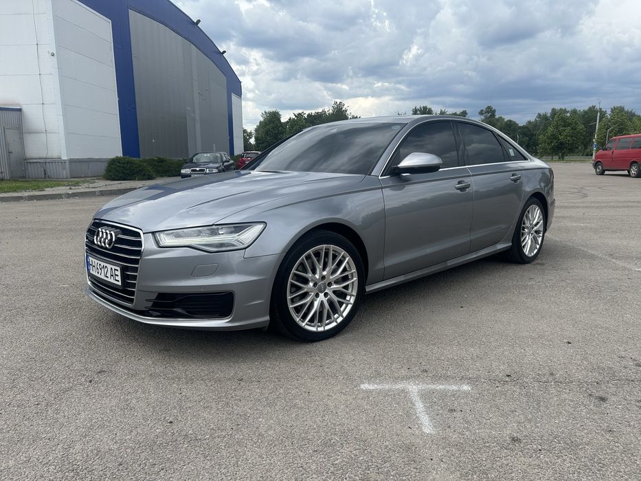 Продам Audi A6 C7 2016 модельного ряда