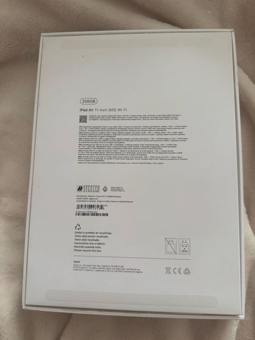 iPad Air 11-inch (M3)