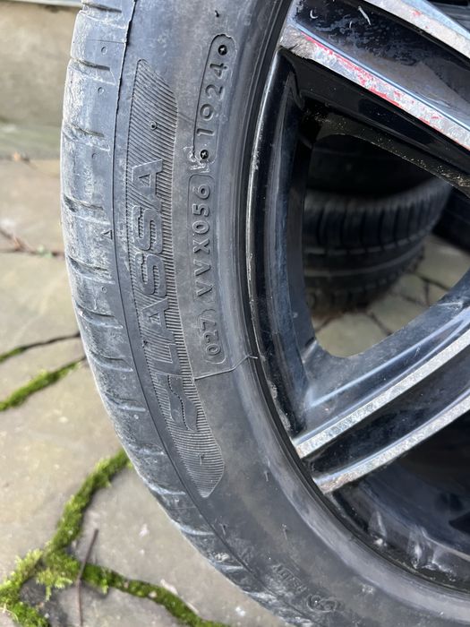 Автошини Lassa.