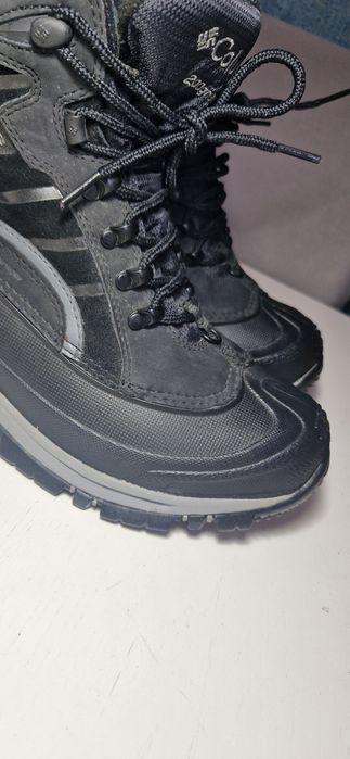 Columbia 42 2/3.      .