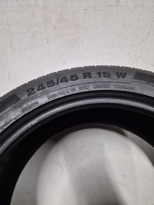 Шини 245/45/19, Continental,  (127)