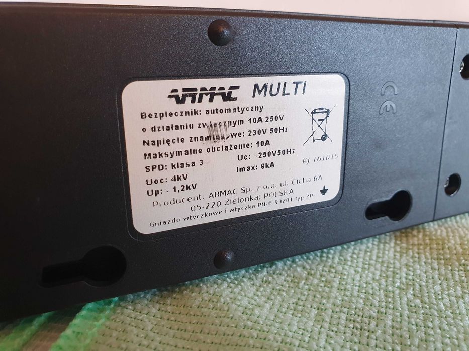 Listwa zasilająca Armac Multi (gniazda stale zasilane - pernament)