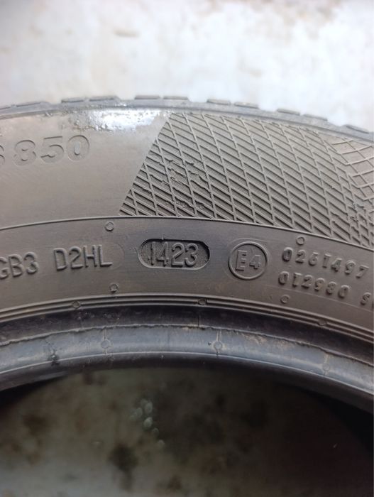 16 215/55 Continental ContiWinterContact TS850P