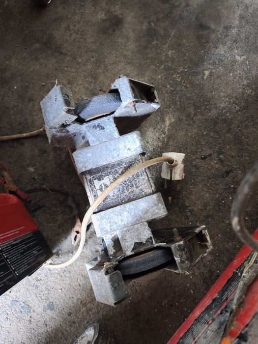 Várias máquinas de construção