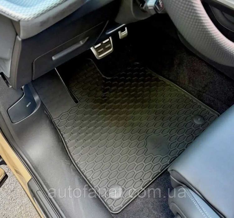 Audi Q5 (2017–2024) | Коврики в салон Ауді | Килимки резинові, Чехія