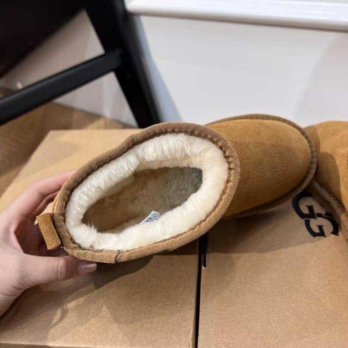 UGG Classic Mini Boots R.39