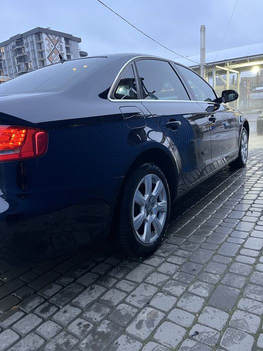 Продам Ауді А4  2010р