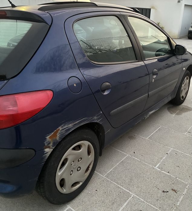 Peugeot 206 1.1 Gasolina – Económico – Revisão em dia