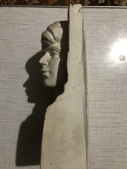 Бюст  Сергея Есенина.