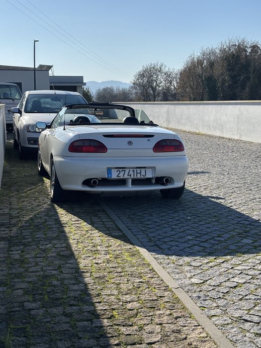 MG MGF — fotografia 3