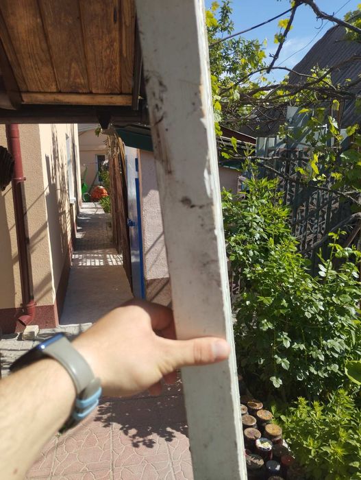 Двері без лутки дерев'яні 2.00 на 0.60 см.б.в часів СССР.