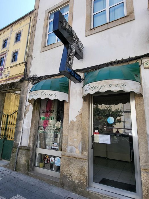 Trespasse de Lavandaria no Coração de Viseu