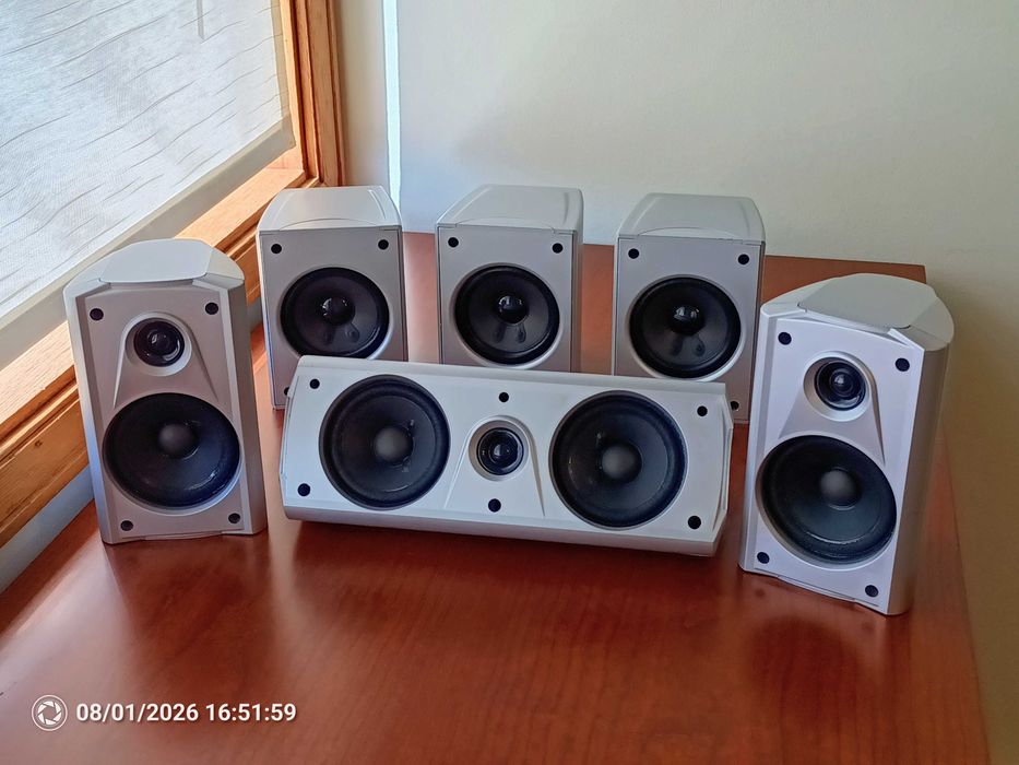 Subwoofer activo e satélites Philips colunas home cinema 5.1 6.1