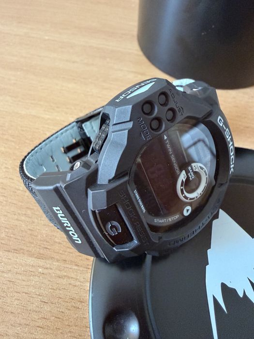 Jak Nowy Casio G-shock Burton GDF 100BTN