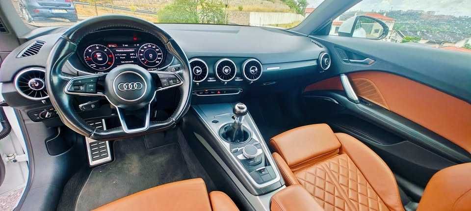 Audi TT Coupé 2.0 TDI