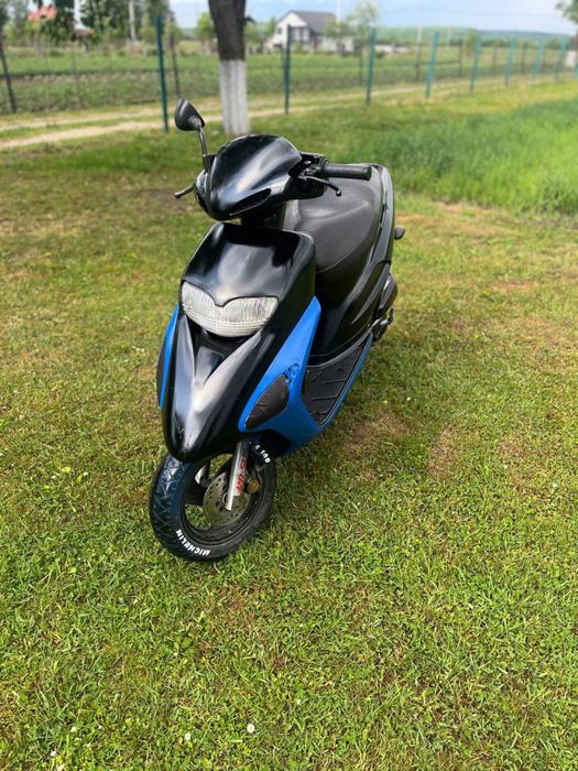 продам скутер Honda!
