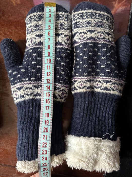 Теплі зимові рукавиці