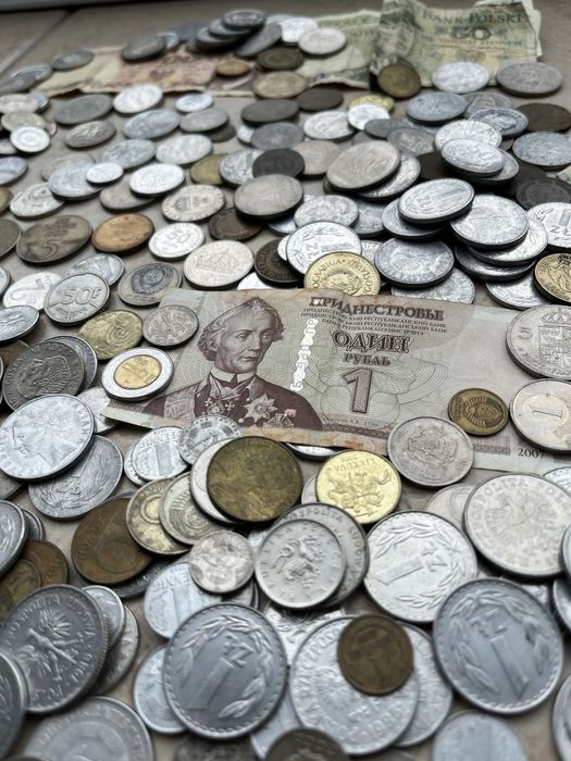 Zestaw monet 285 szt cały świat mix różne banknoty