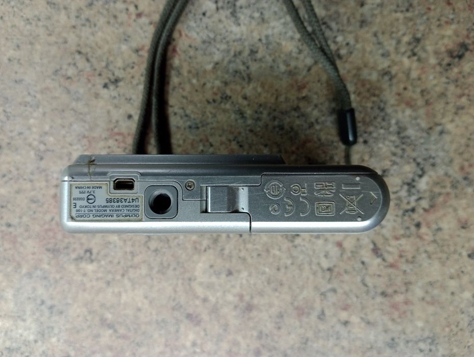 Фотоаппарат OLYMPUS T-100