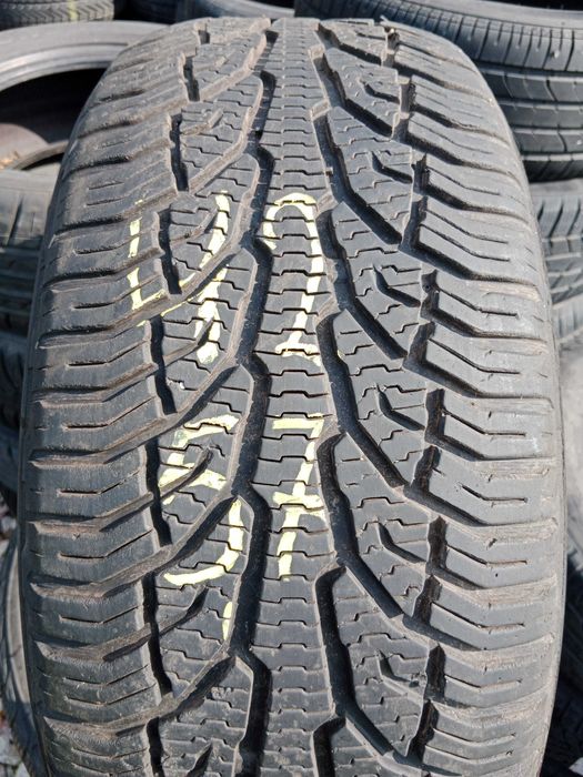 Opona używana 215/55R16 Uniroyal All SeasonExpert 2 1szt.