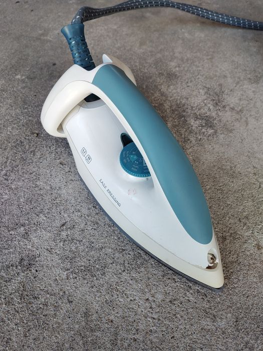 Ferro a Vapor Tefal Easy Pressing