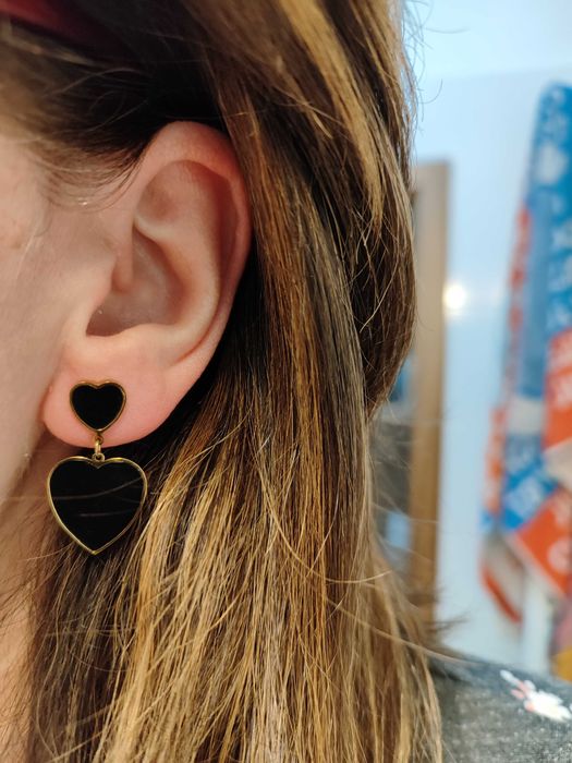 Kolczyki wiszące czarne serduszka nowe