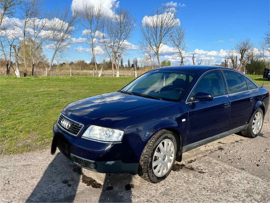 Автомобіль легковий