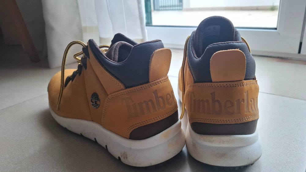 Sapatos / Botas Mid Sprint Trekker Timberland Camel com sola branca