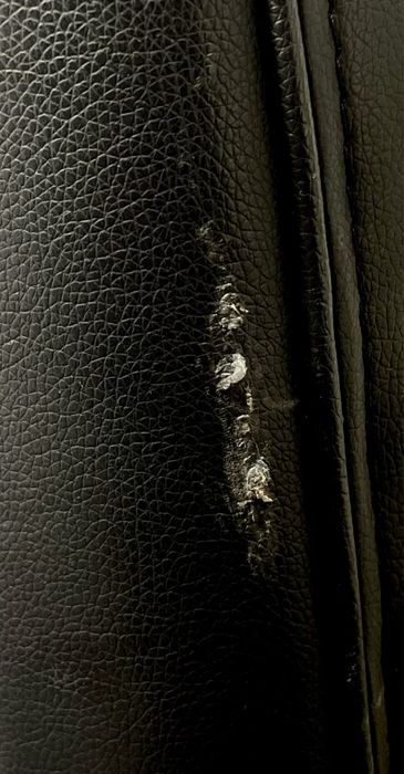 Fotel czarny biurowy obrotowy  do biura