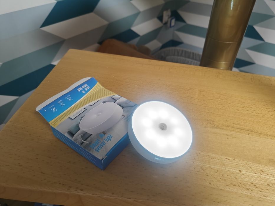Lampki nocne które posiadają czujnik