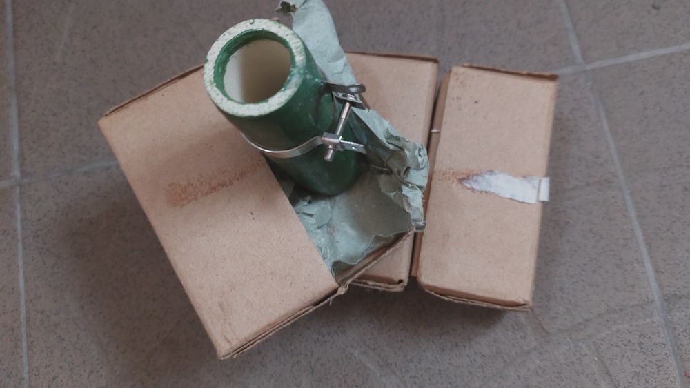 Продам резисторы 4 шт.